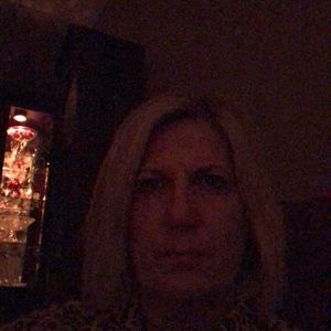 Meet your Posher, Diane